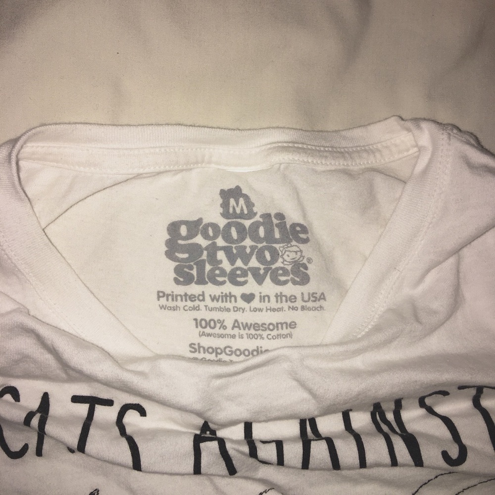 White T-shirt